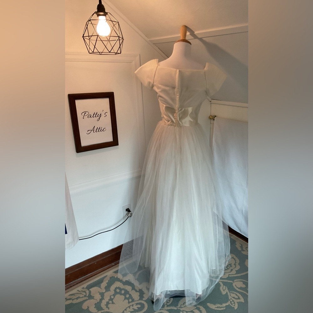 STUNNING Vintage Dress - perfect for wedding or special event! - Picture 2 of 12